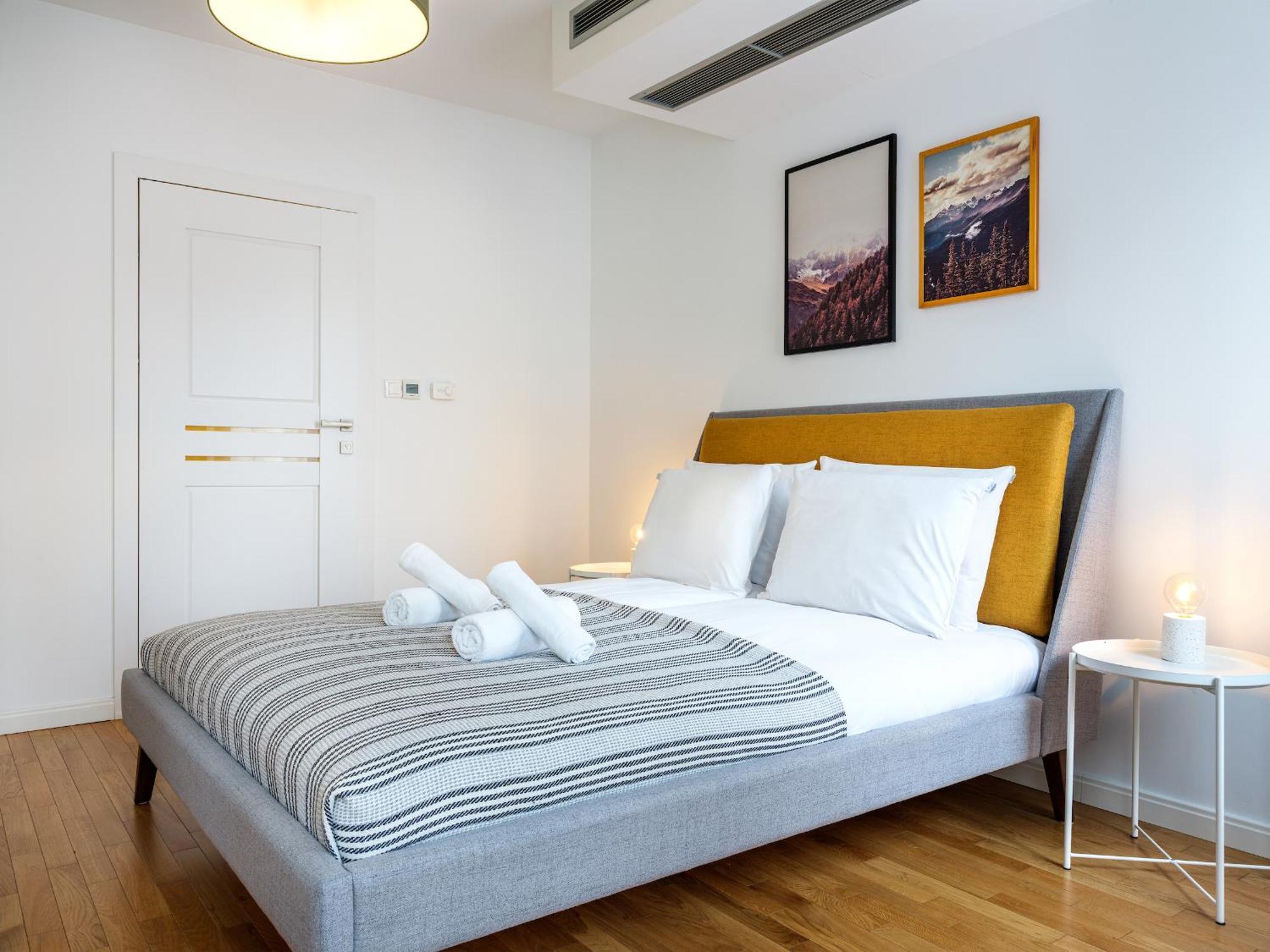 Modern Central Apartment W. Parking By Tyzenhauz Krasków Exterior foto